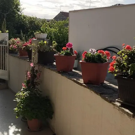 Maskaric Apartman *